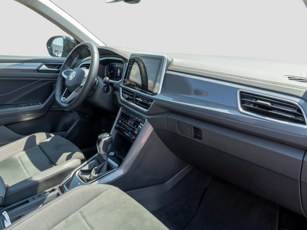 Volkswagen T-Roc 1.5 TSI DSG Style AHK, Pano, Navi