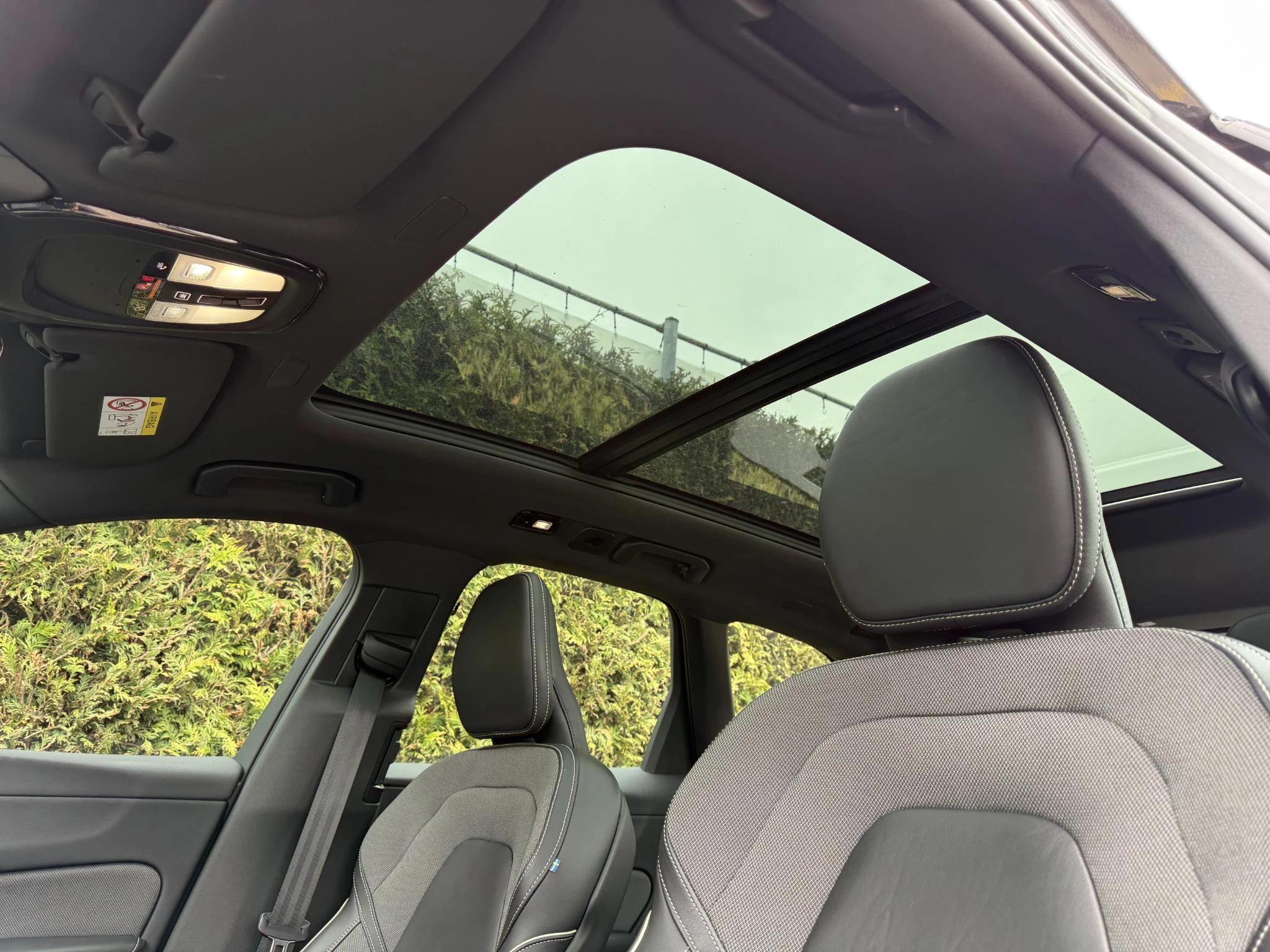 Volvo XC60 T8 Plug-in hybrid AWD Plus Dark