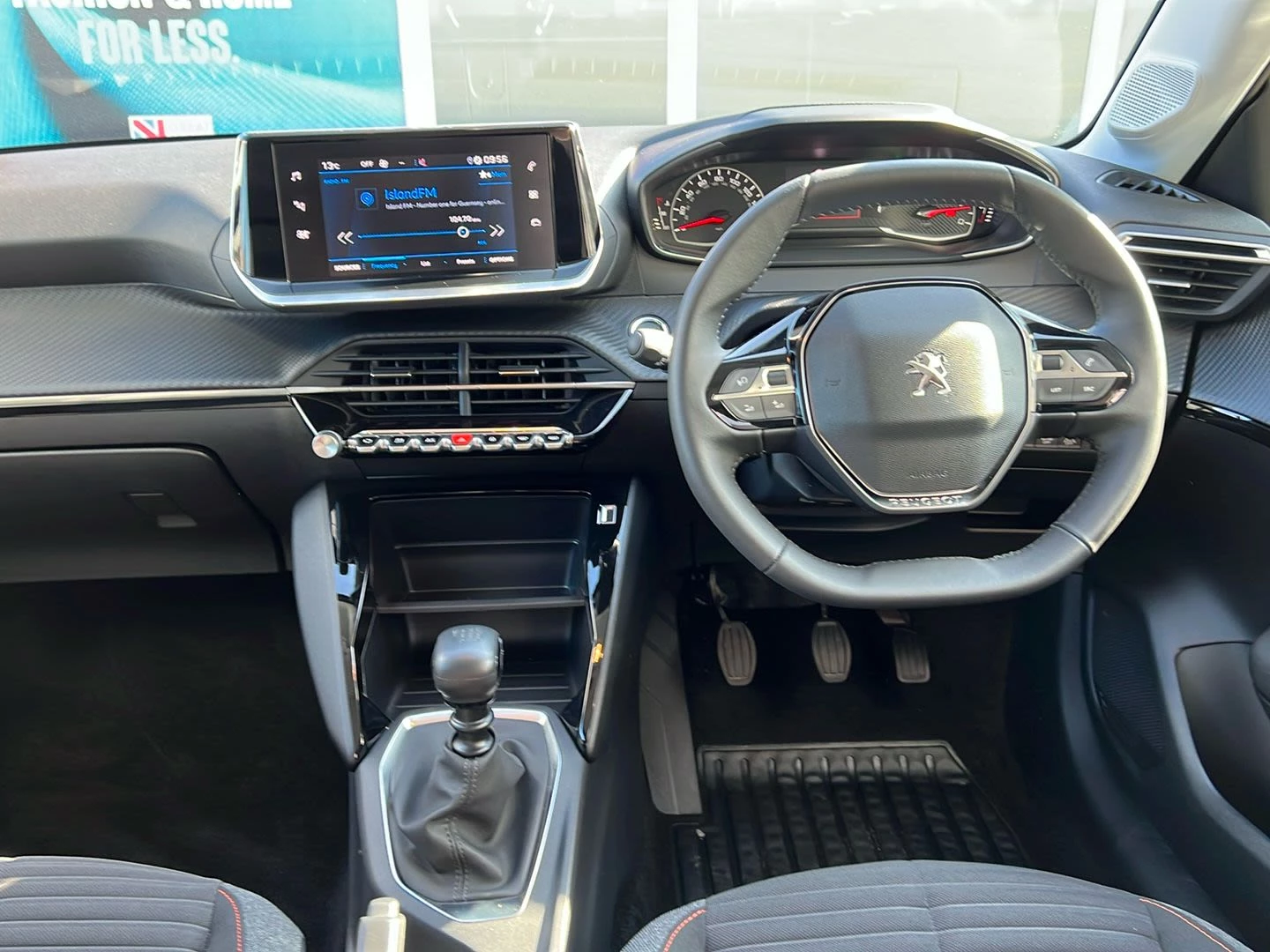 Peugeot 208 1.2 PureTech 100 Active Premium + 5dr