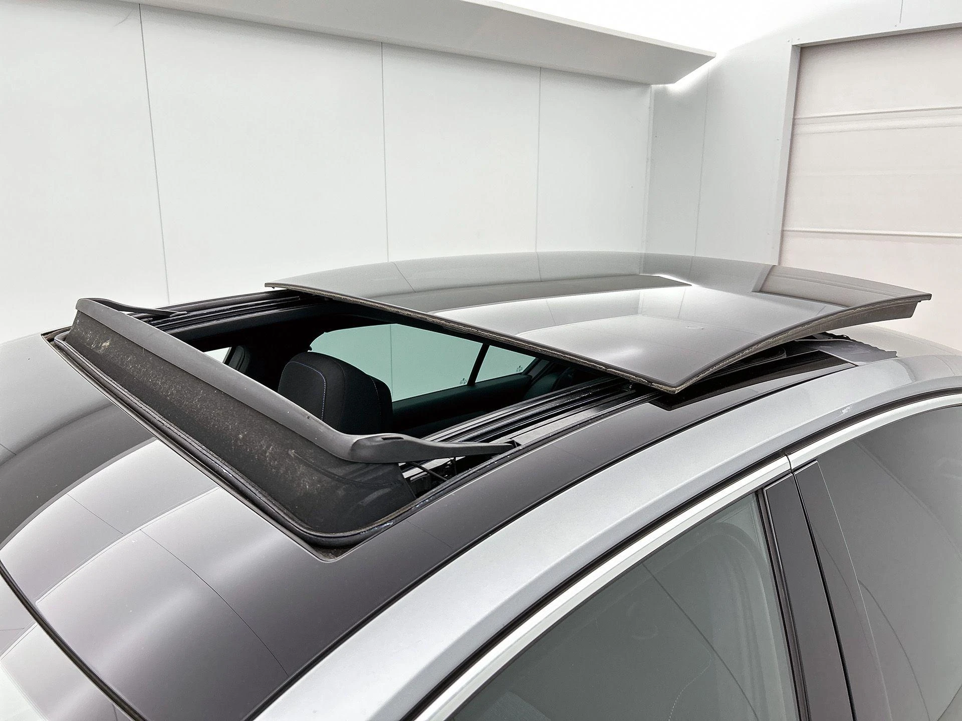 Volkswagen-Passat-image-31