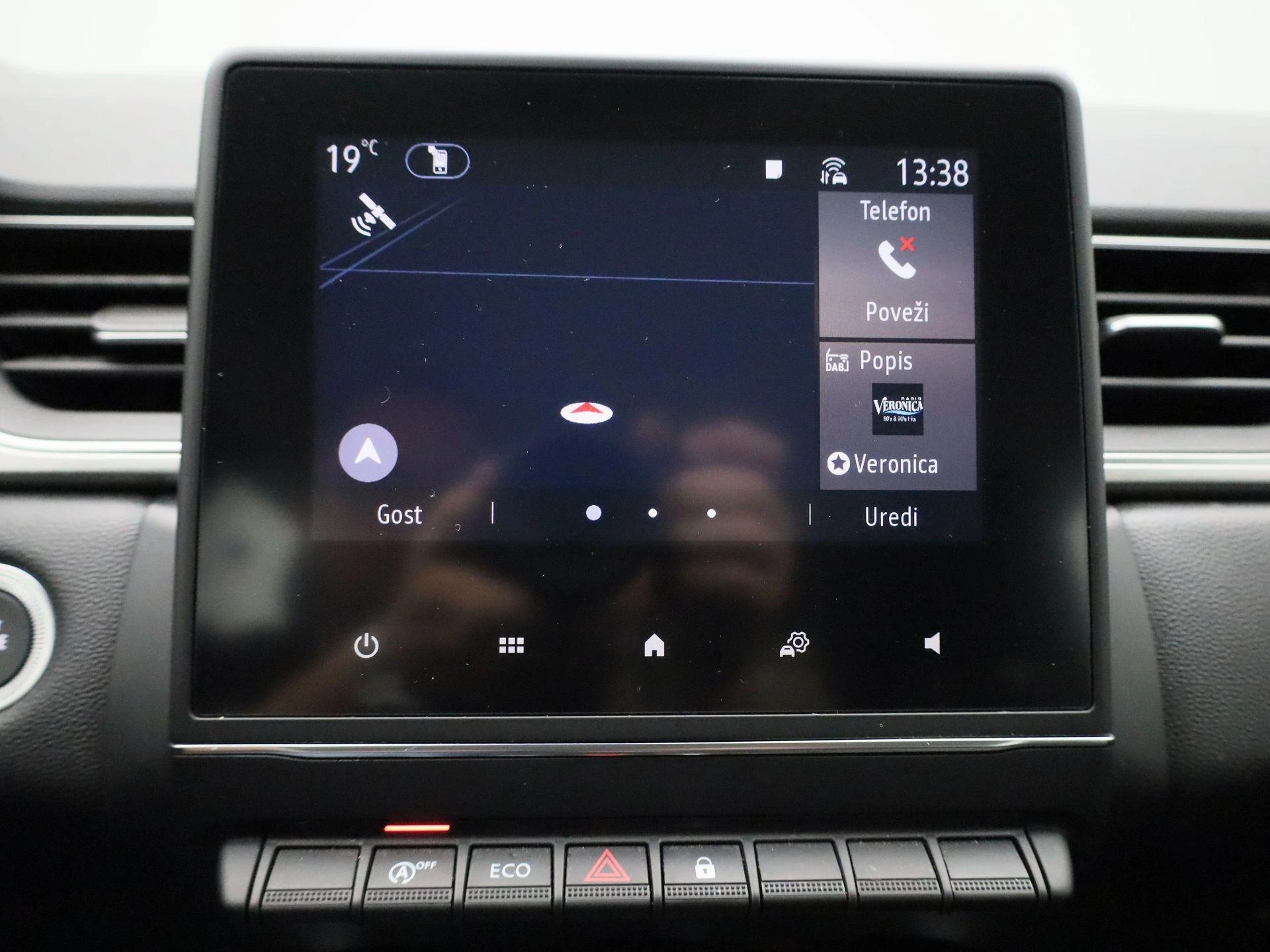 Renault-Captur-image-14