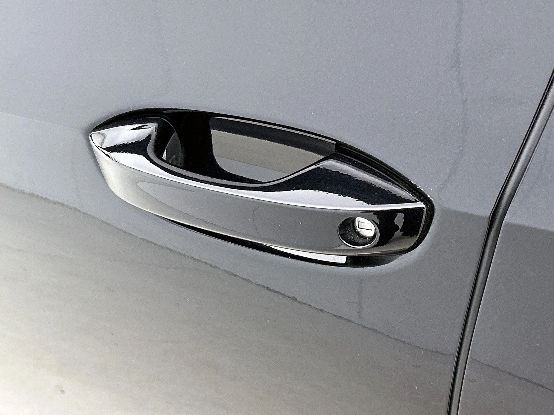 Volkswagen-Golf-image-32
