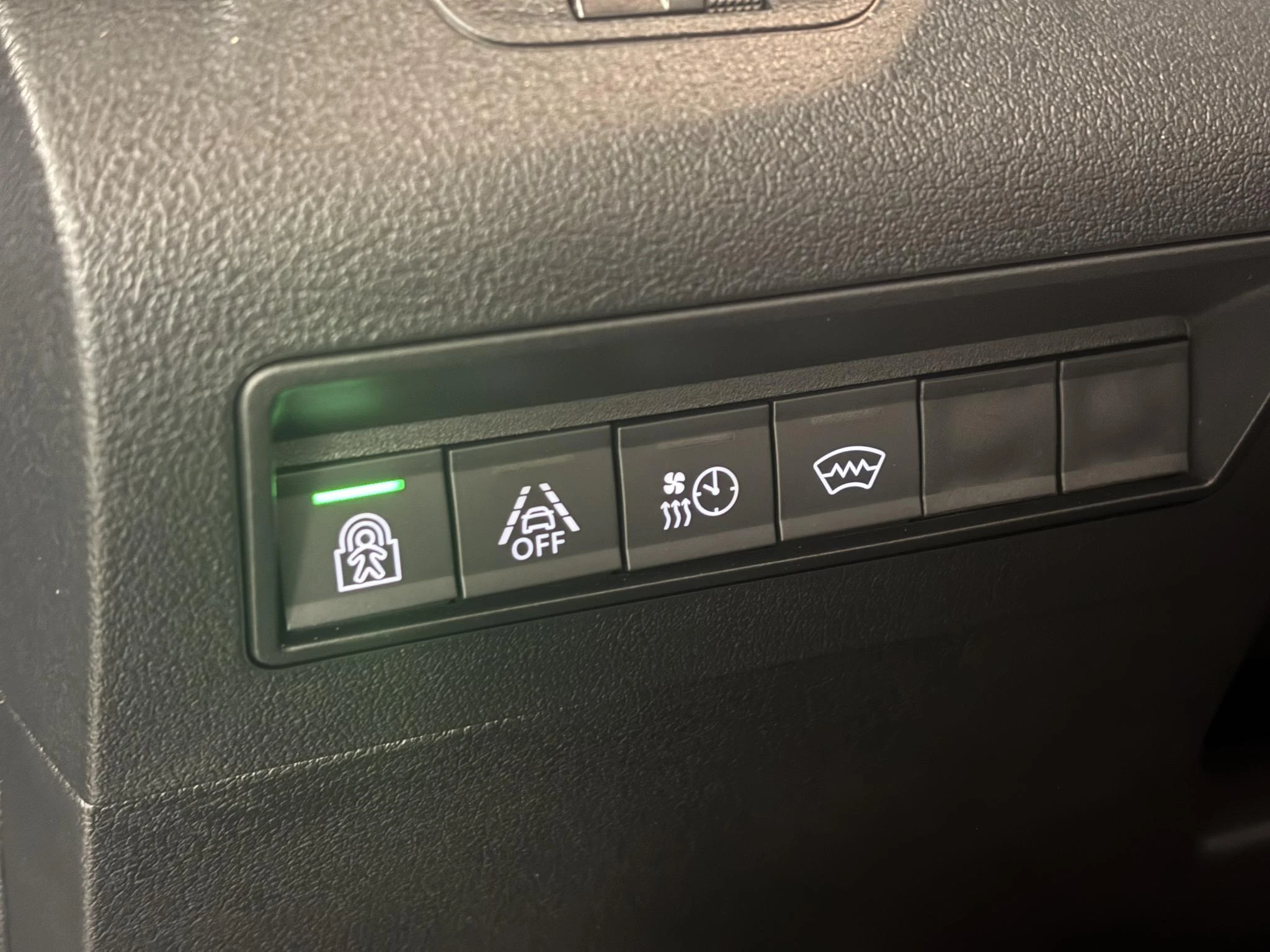 Citroën-ë-Berlingo-image-23