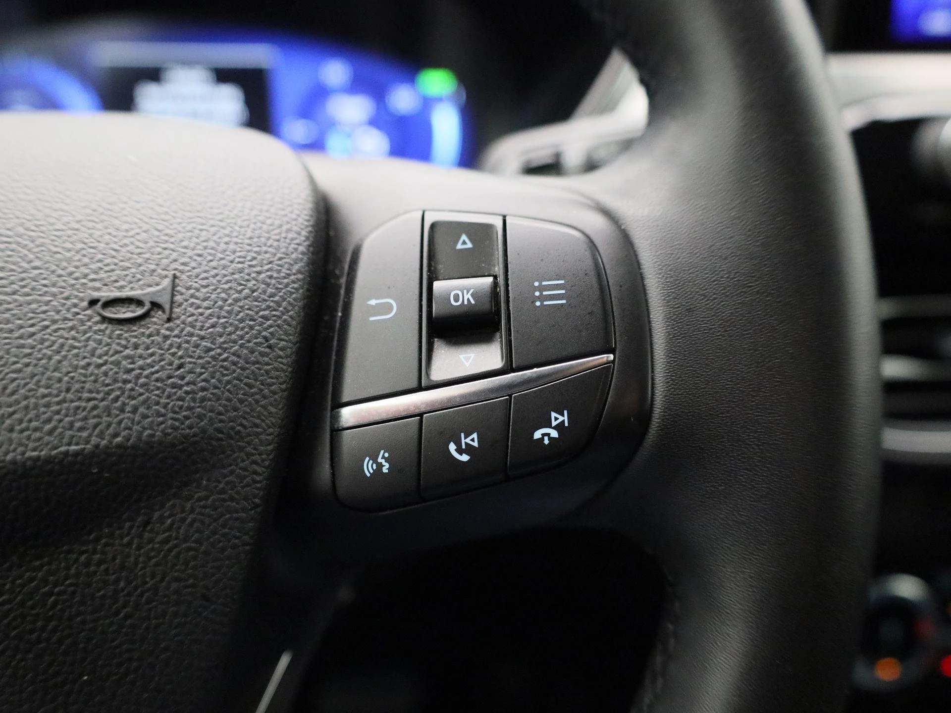 Ford-Kuga-image-16