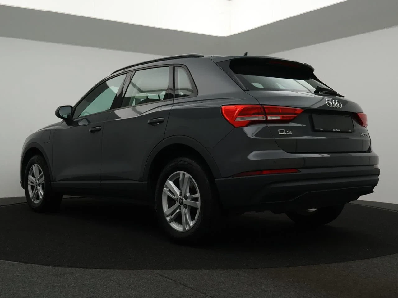 Audi-Q3-image-1