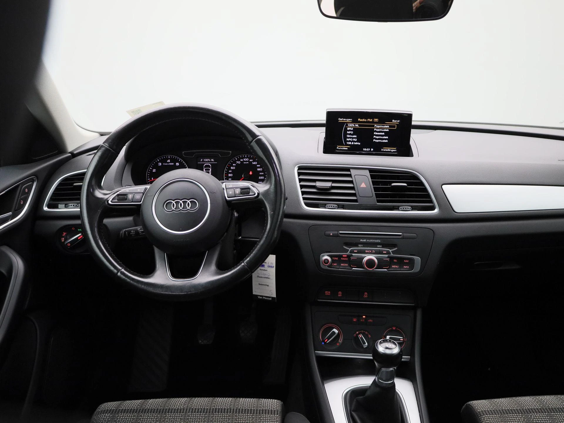 Audi-Q3-image-6
