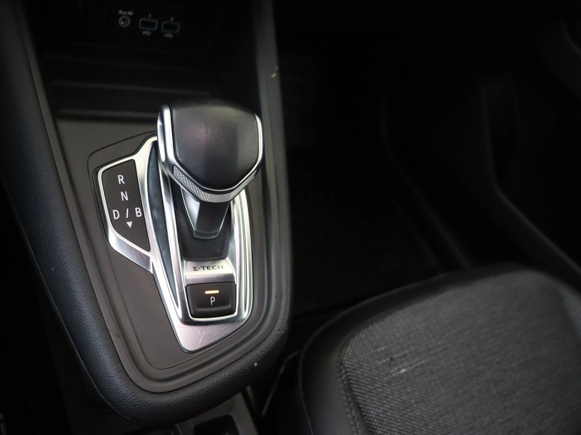 Renault-Captur-image-18