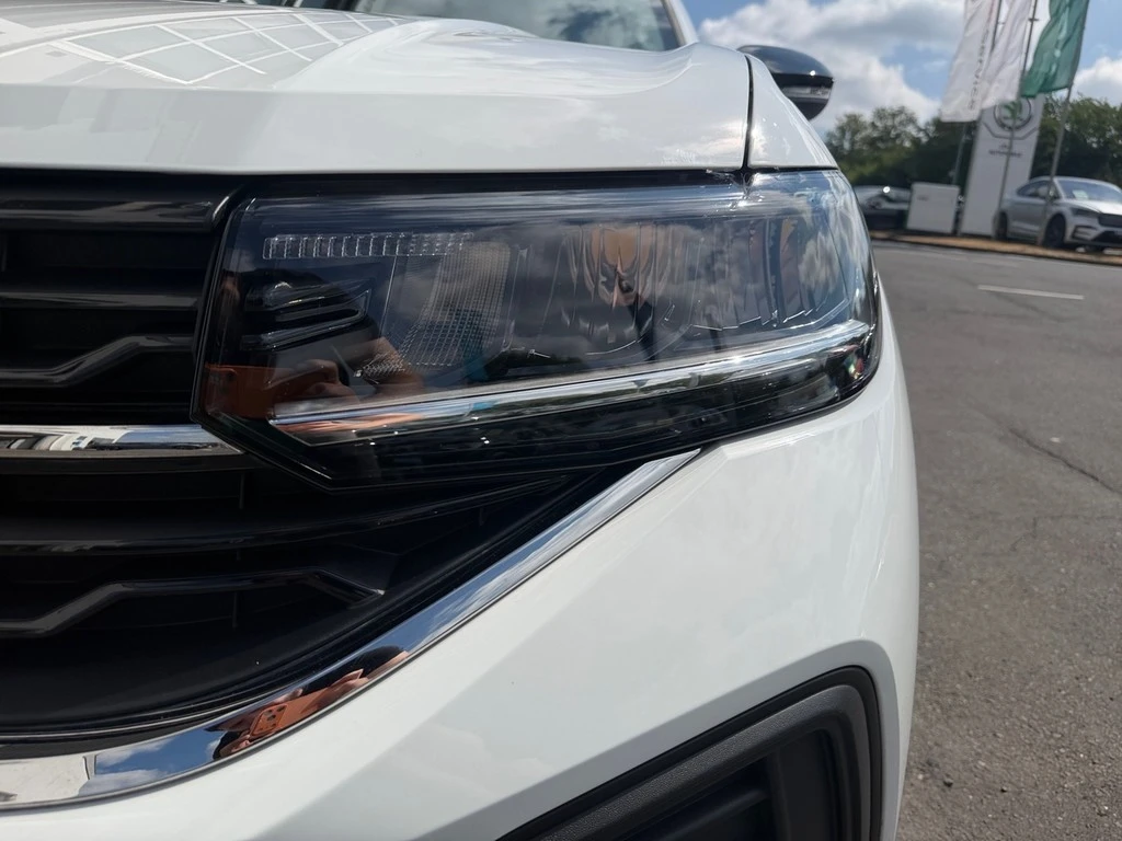 Volkswagen-T-Cross-image-1
