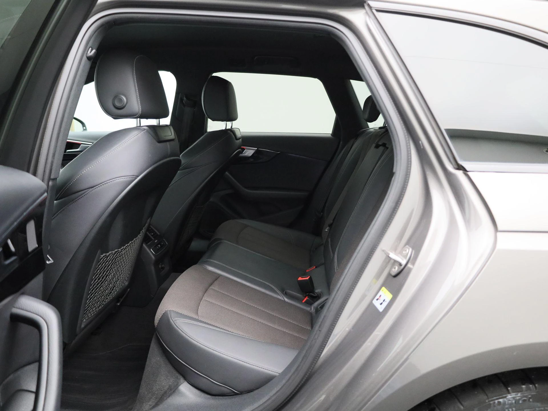 Audi-A4-image-10