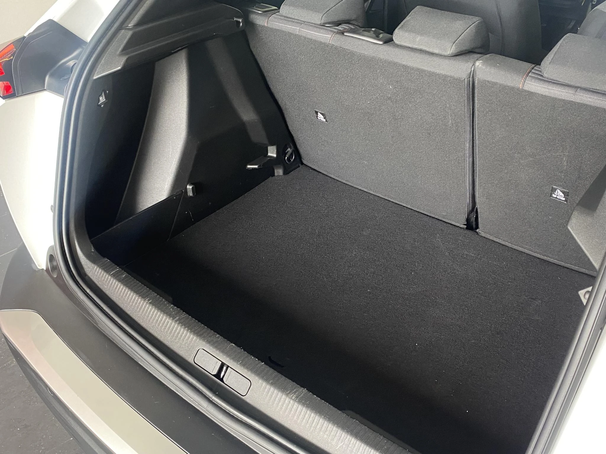 Peugeot-2008-image-29