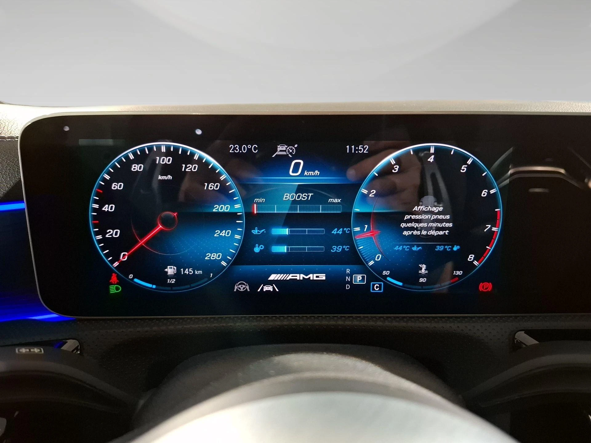 Mercedes-Benz-CLA-image-1