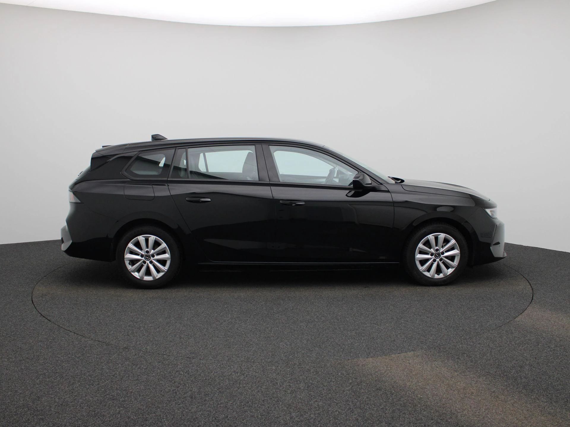 Opel-Astra-image-5