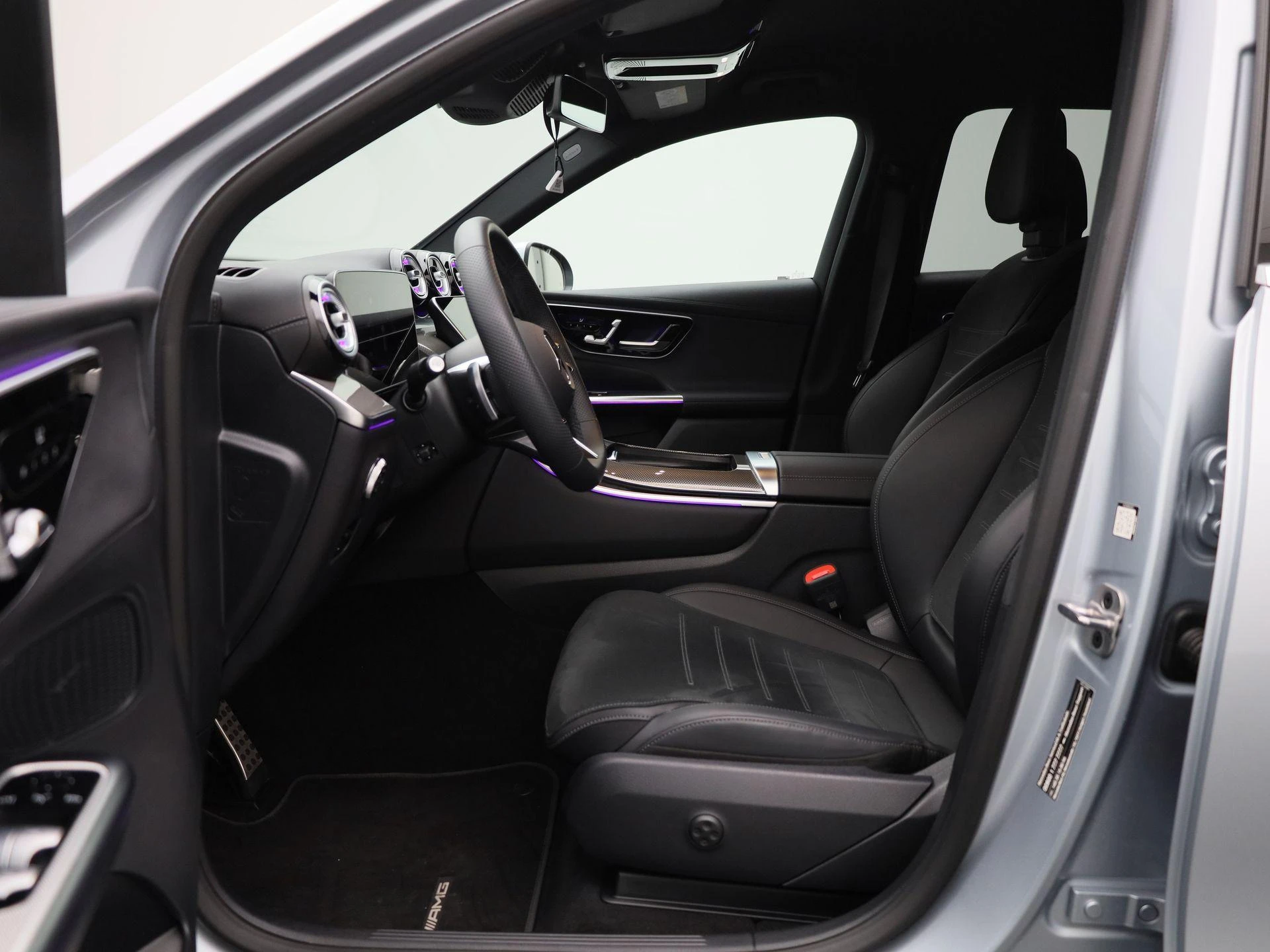Mercedes-Benz-GLC-image-9