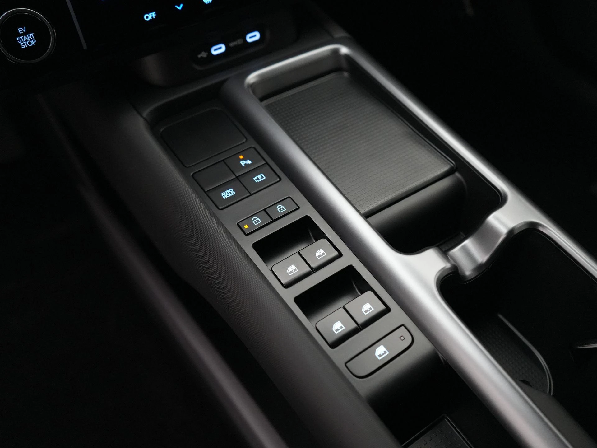 Hyundai-IONIQ 6-image-19