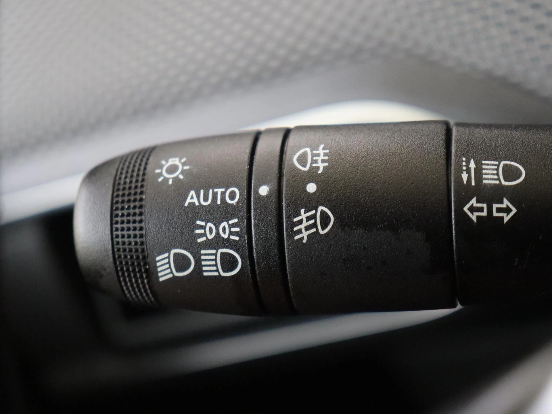 Dacia-Sandero Stepway-image-22