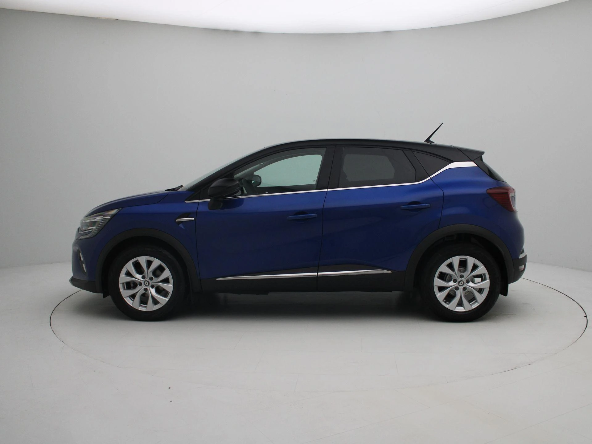 Renault-Captur-image-3