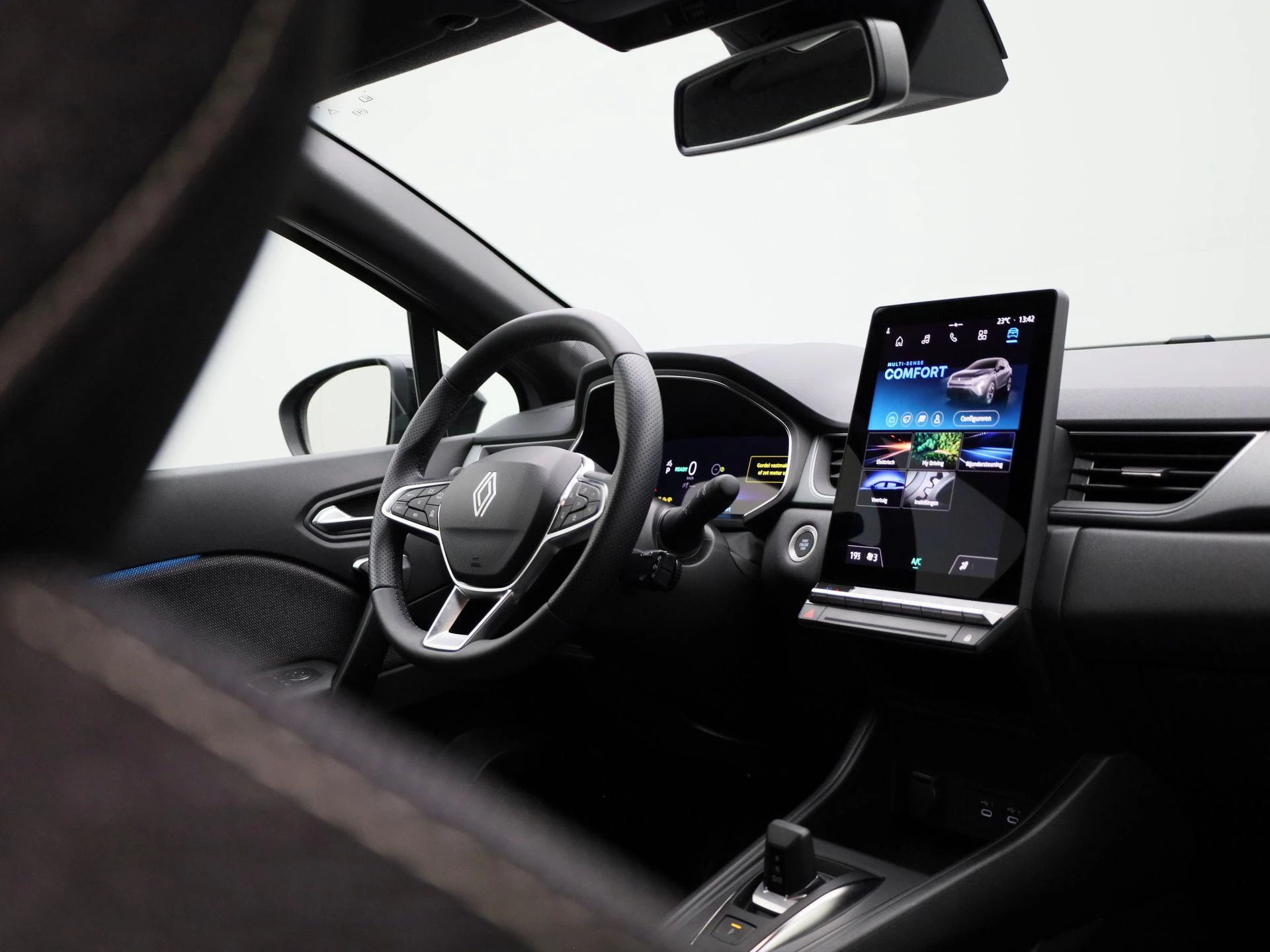 Renault-Captur-image-34
