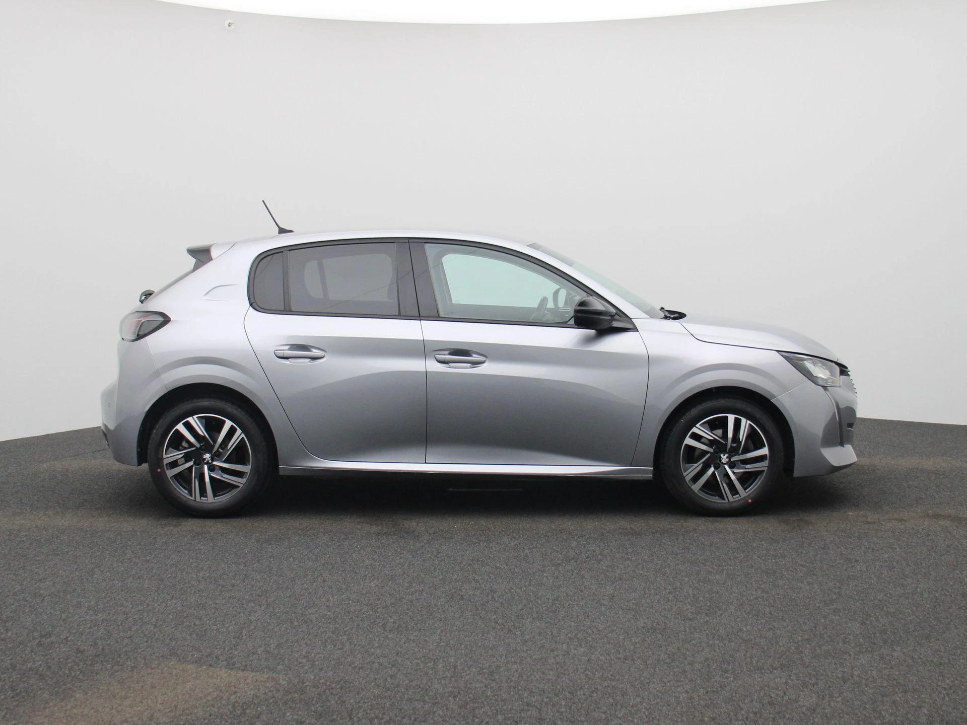 Peugeot-208-image-5