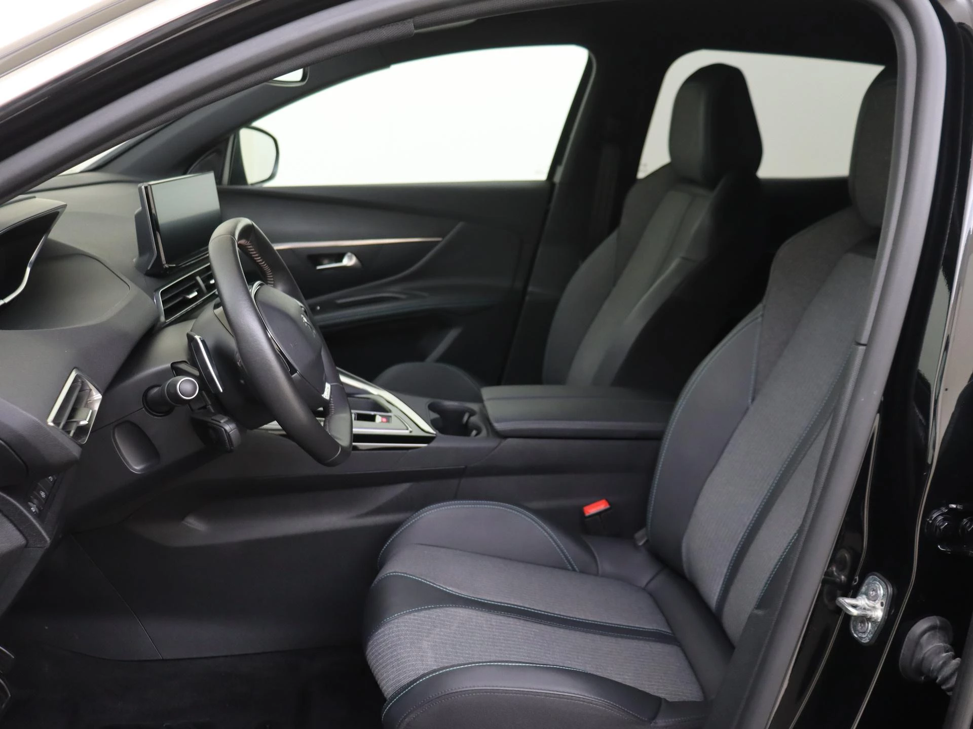 Peugeot-3008-image-10