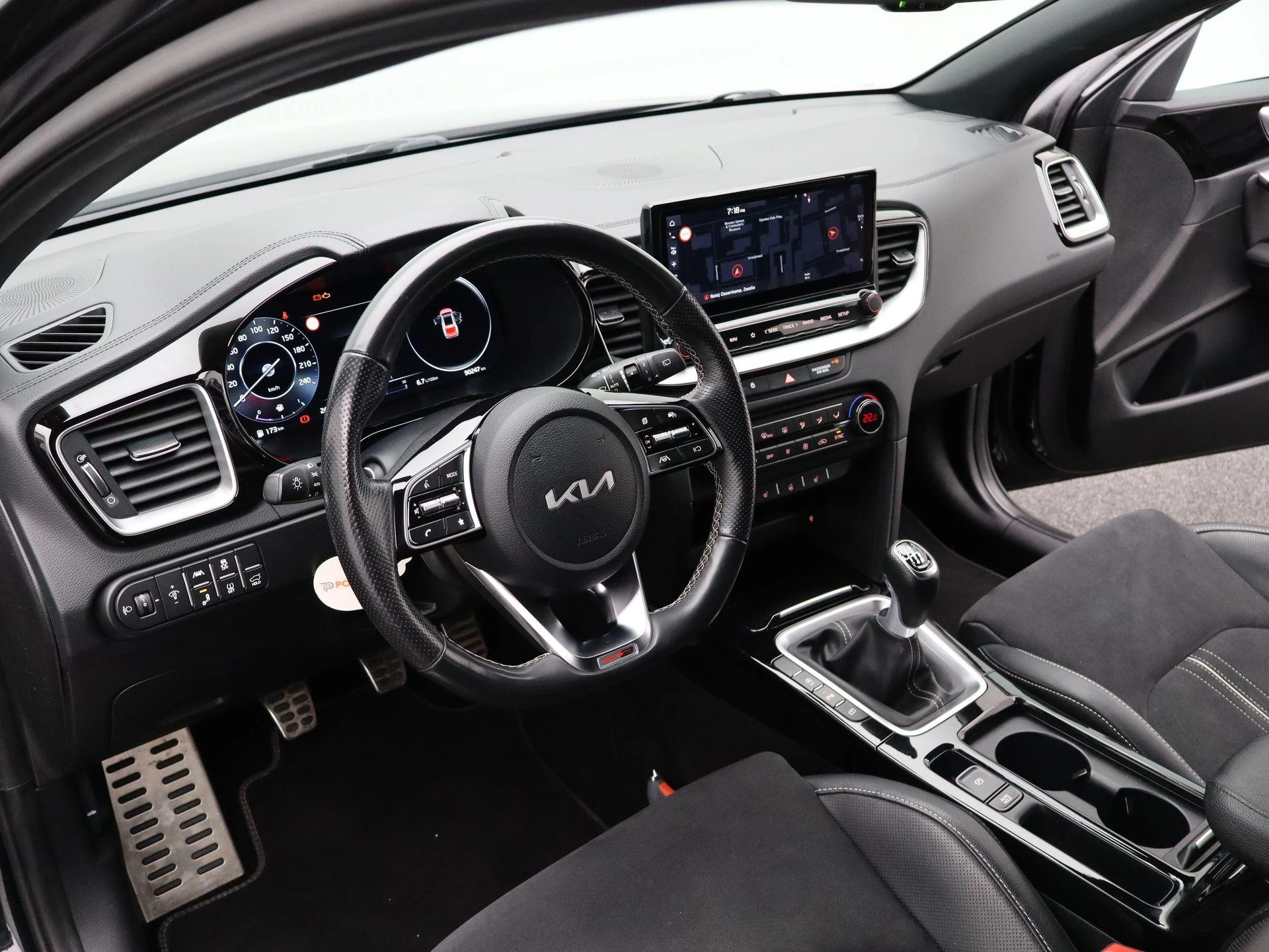 Kia-ProCeed-image-33