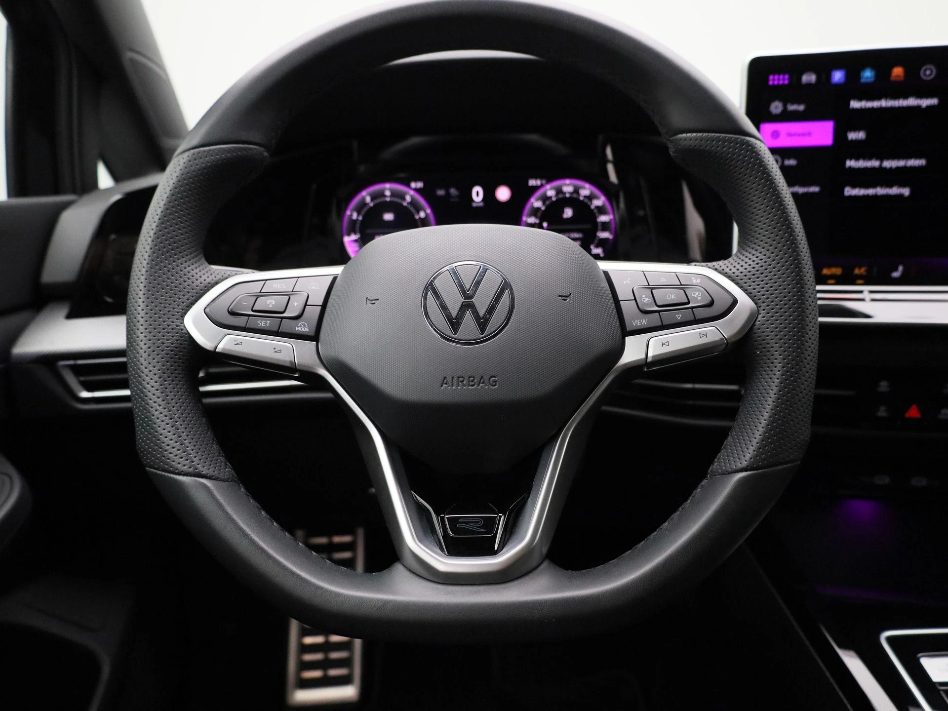Volkswagen Golf 1.5 eTSI R-Line 150 PK