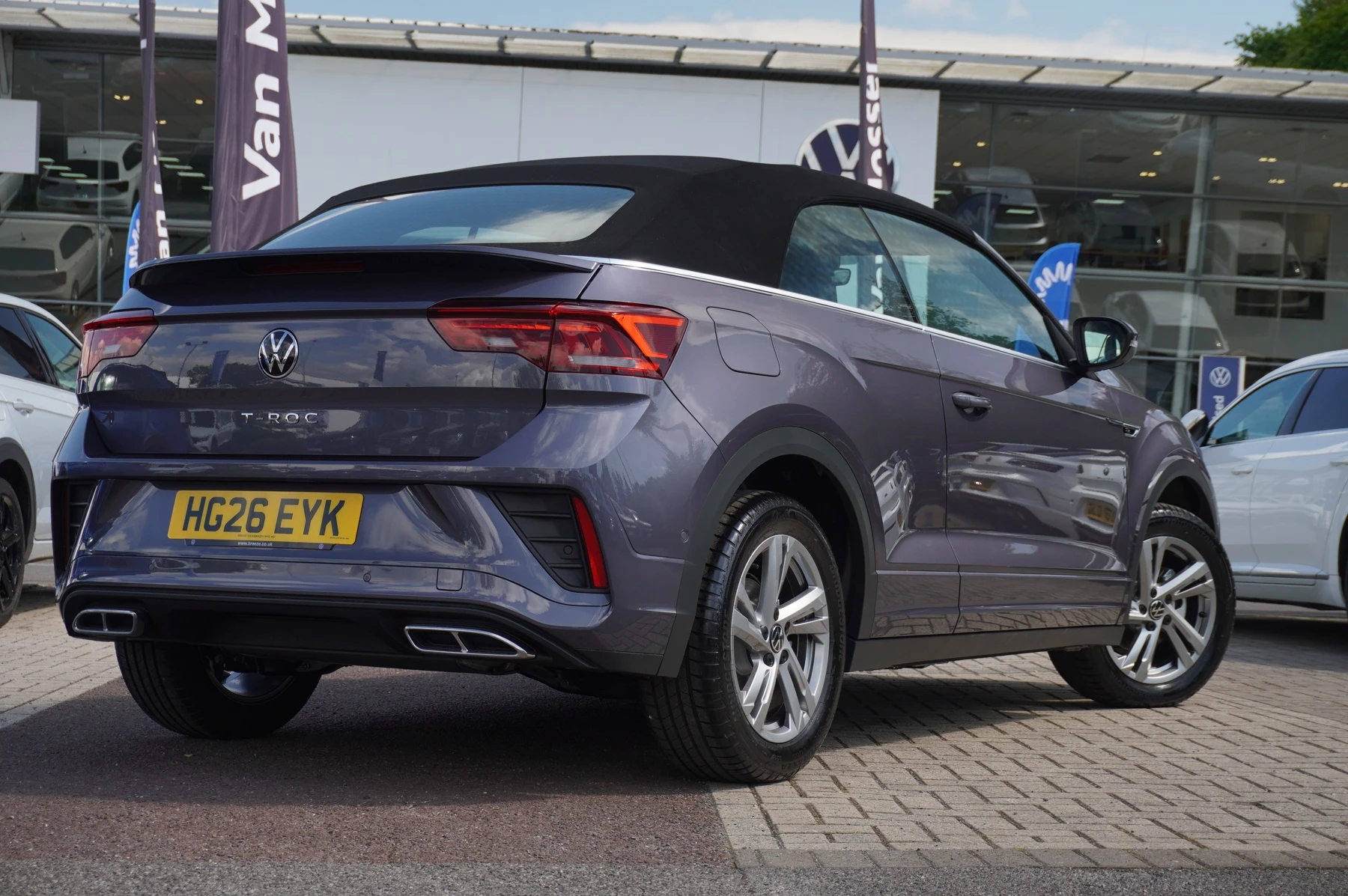Volkswagen-T-Roc-image-19