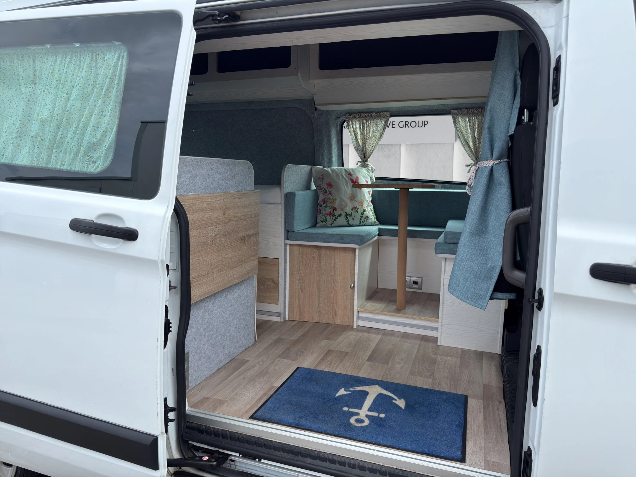 Ford-Transit Custom-image-10