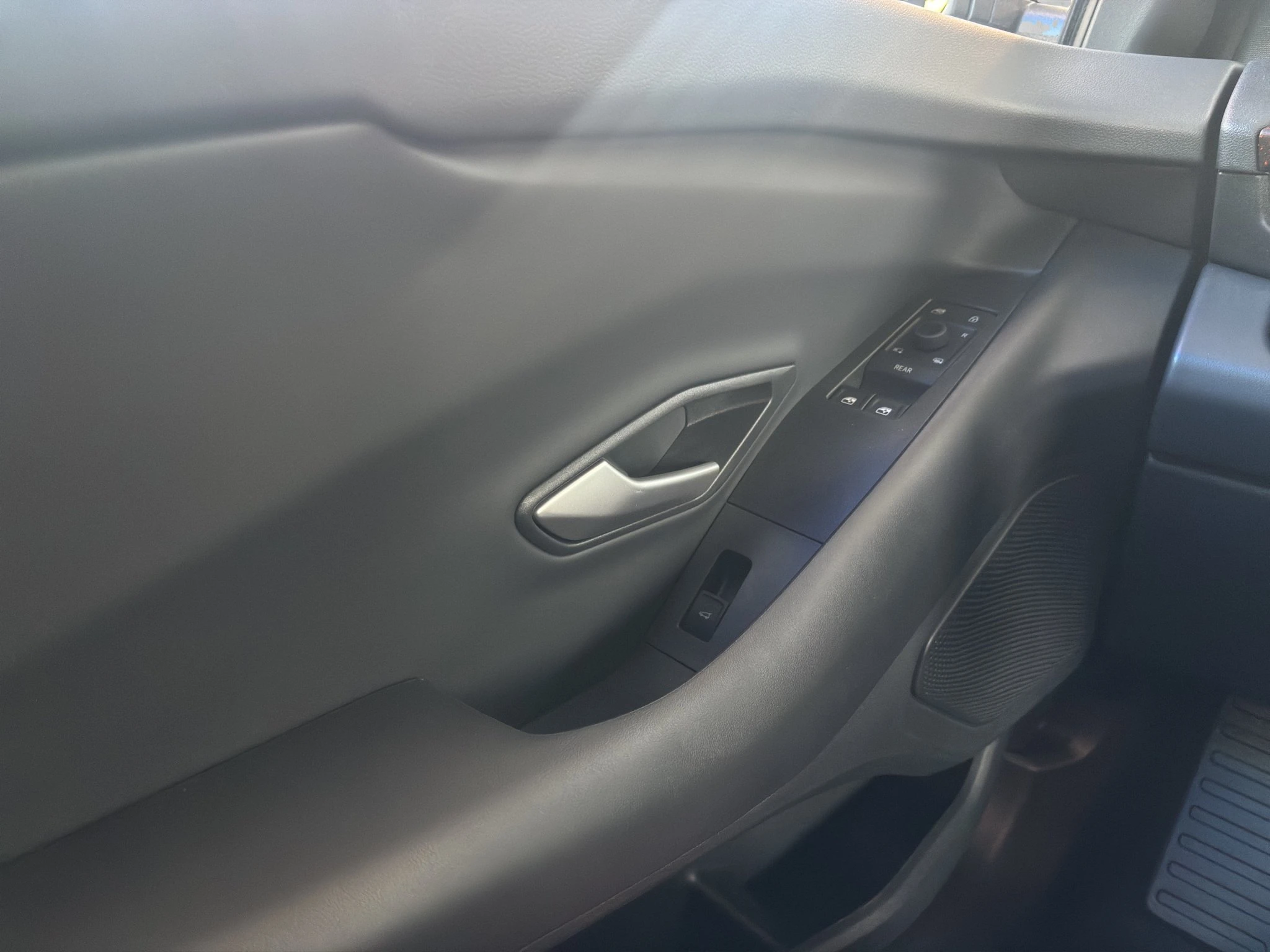 Ford-Explorer-image-14