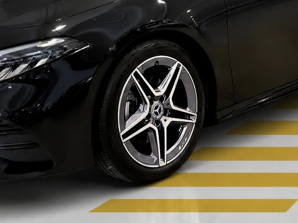 Mercedes-Benz-A-Klasse 200-image-5