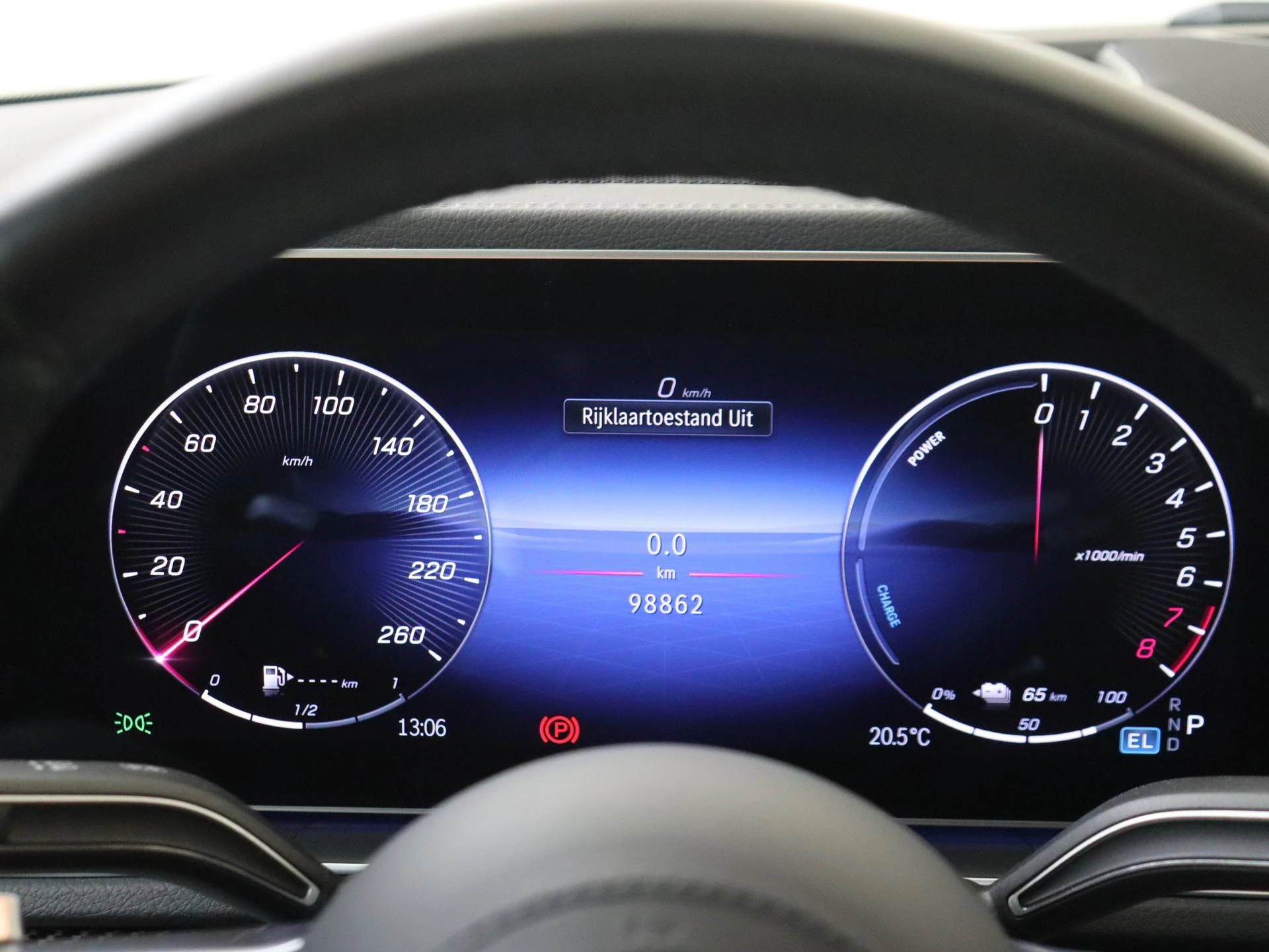 Mercedes-Benz-GLE-image-11