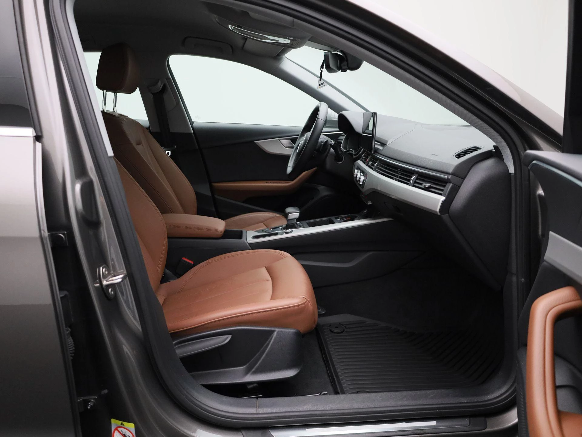 Audi-A4-image-35