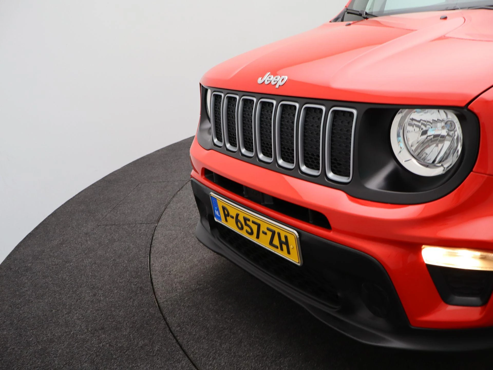 Jeep-Renegade-image-29
