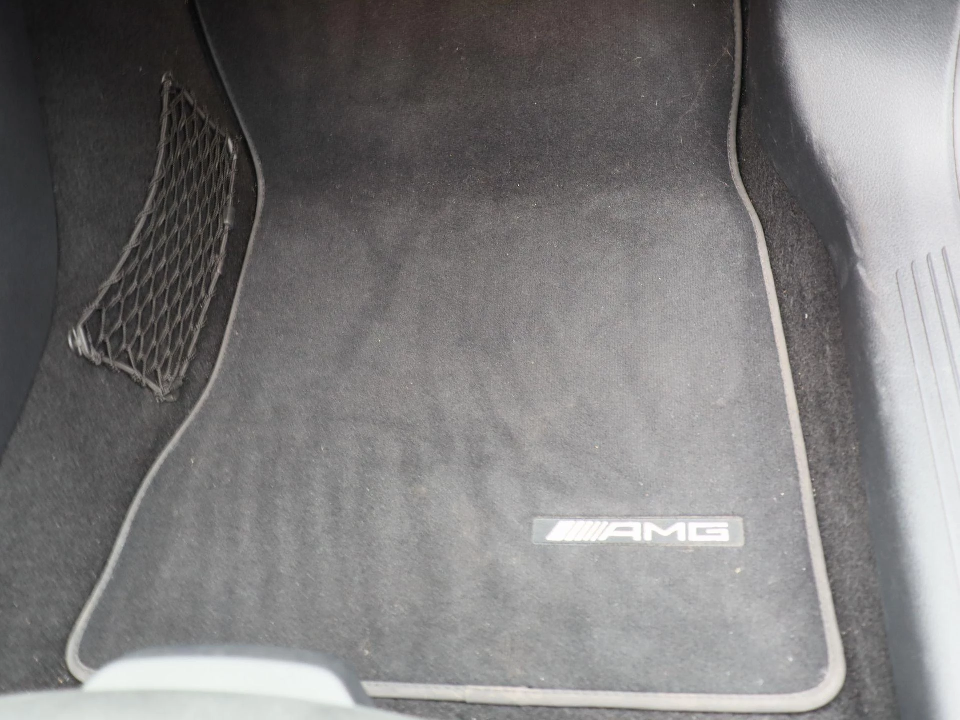 Mercedes-Benz A-Klasse 160 AMG LINE + PANORAMISCH DAK + CARPLAY + CAMERA + NIGHTPAKKET
