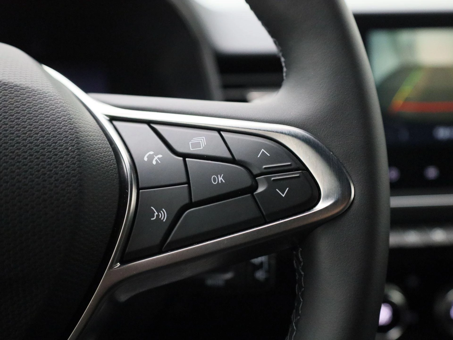 Renault-Clio-image-14