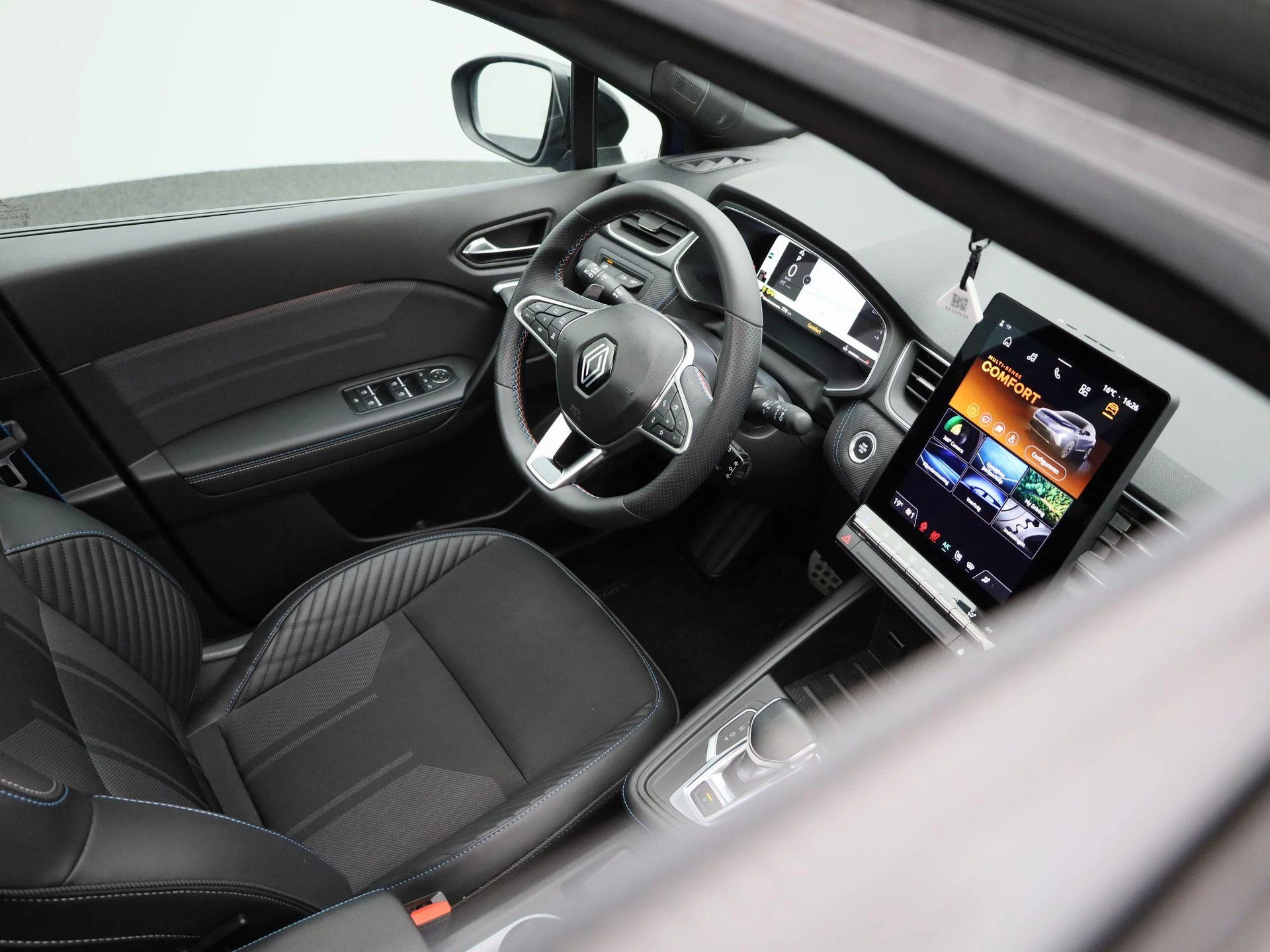 Renault-Captur-image-35