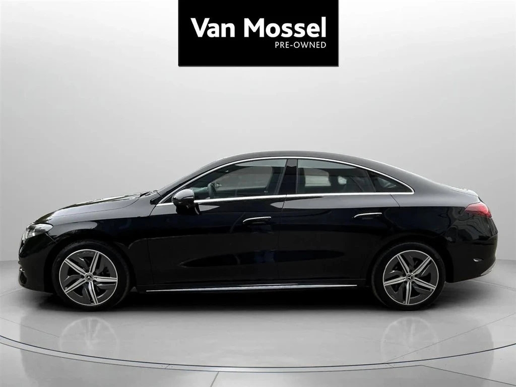 Mercedes-Benz-CLA-image-2