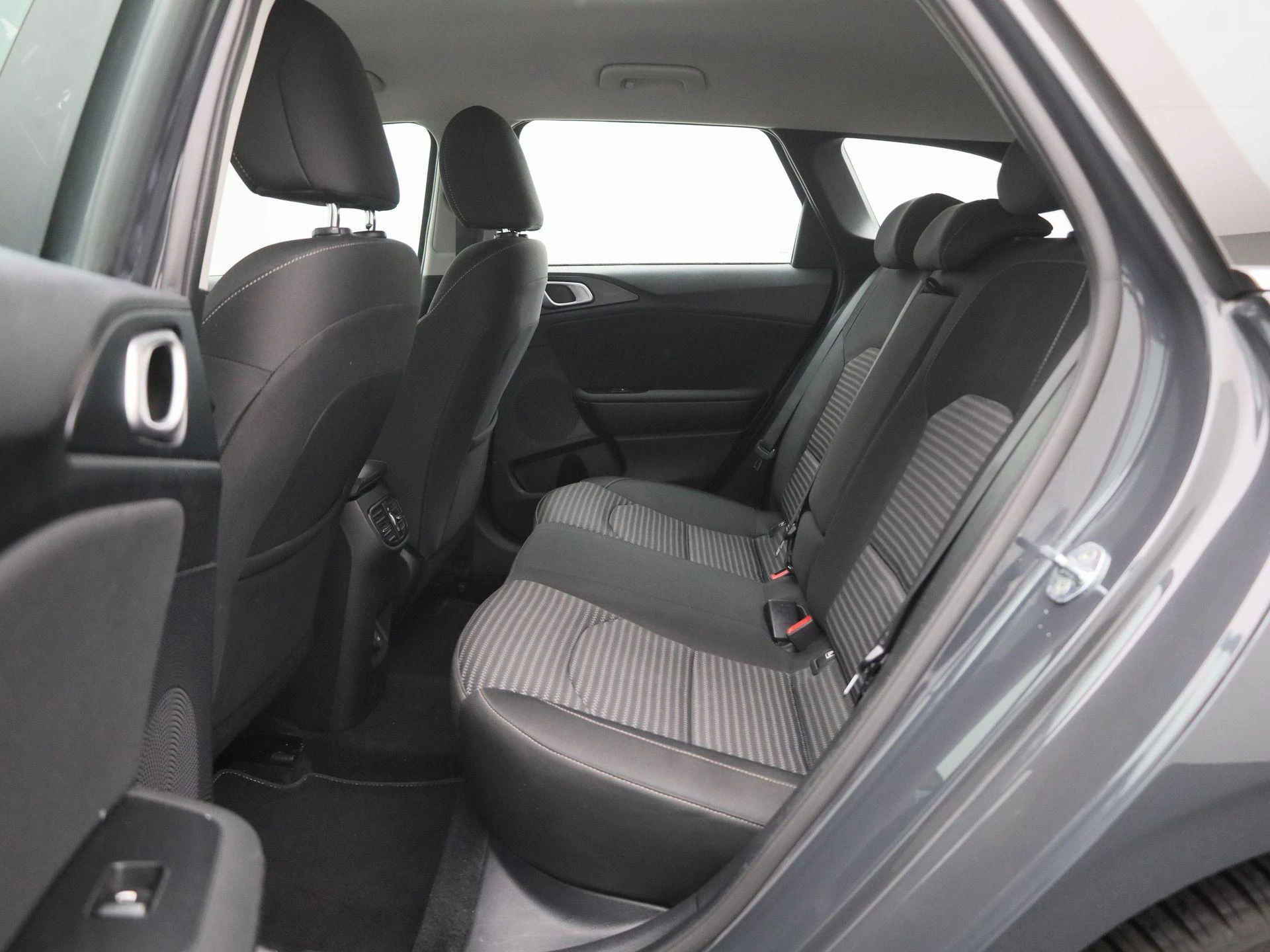 Kia-Ceed Sportswagon-image-11