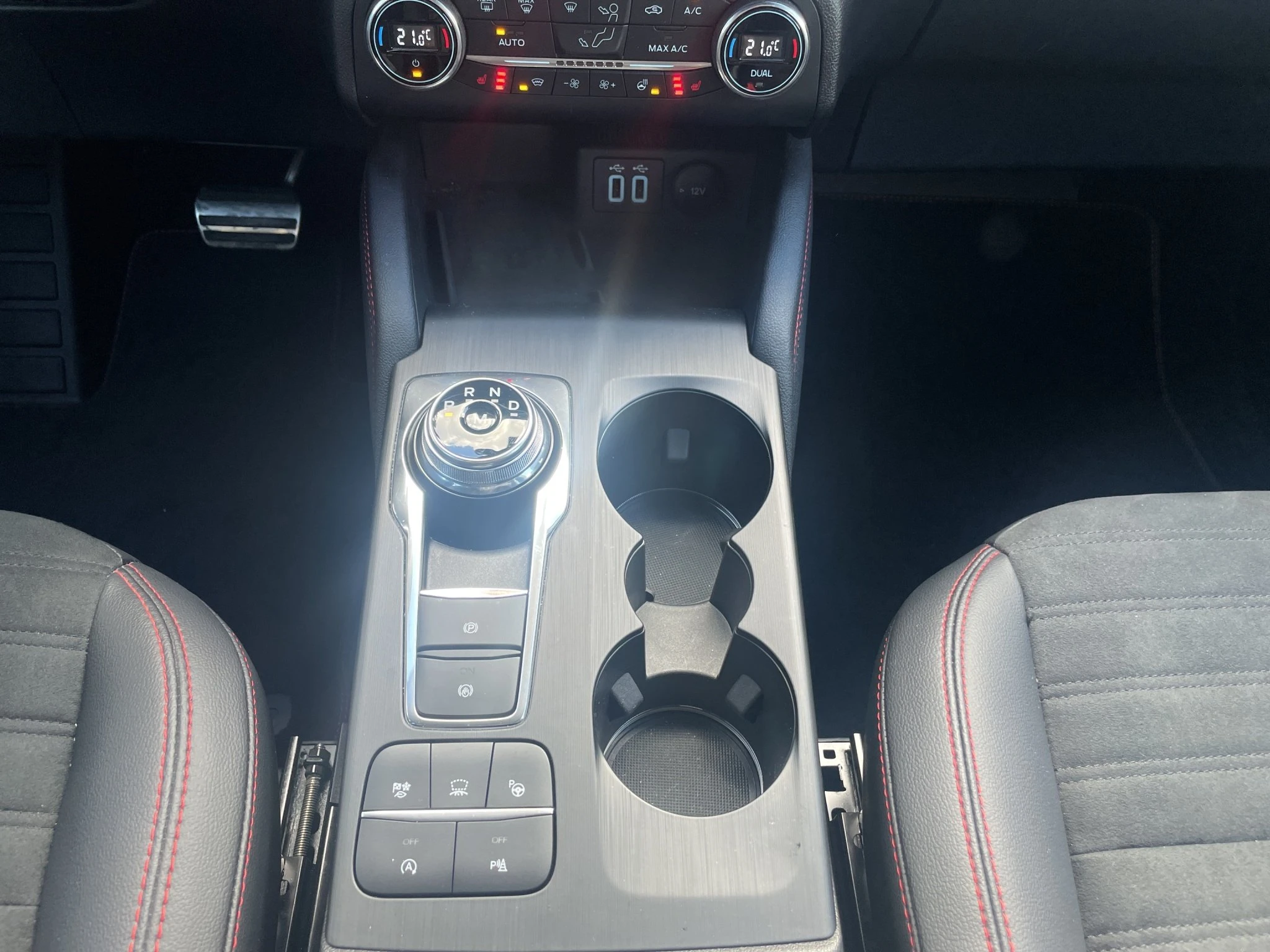 Ford-Kuga-image-13