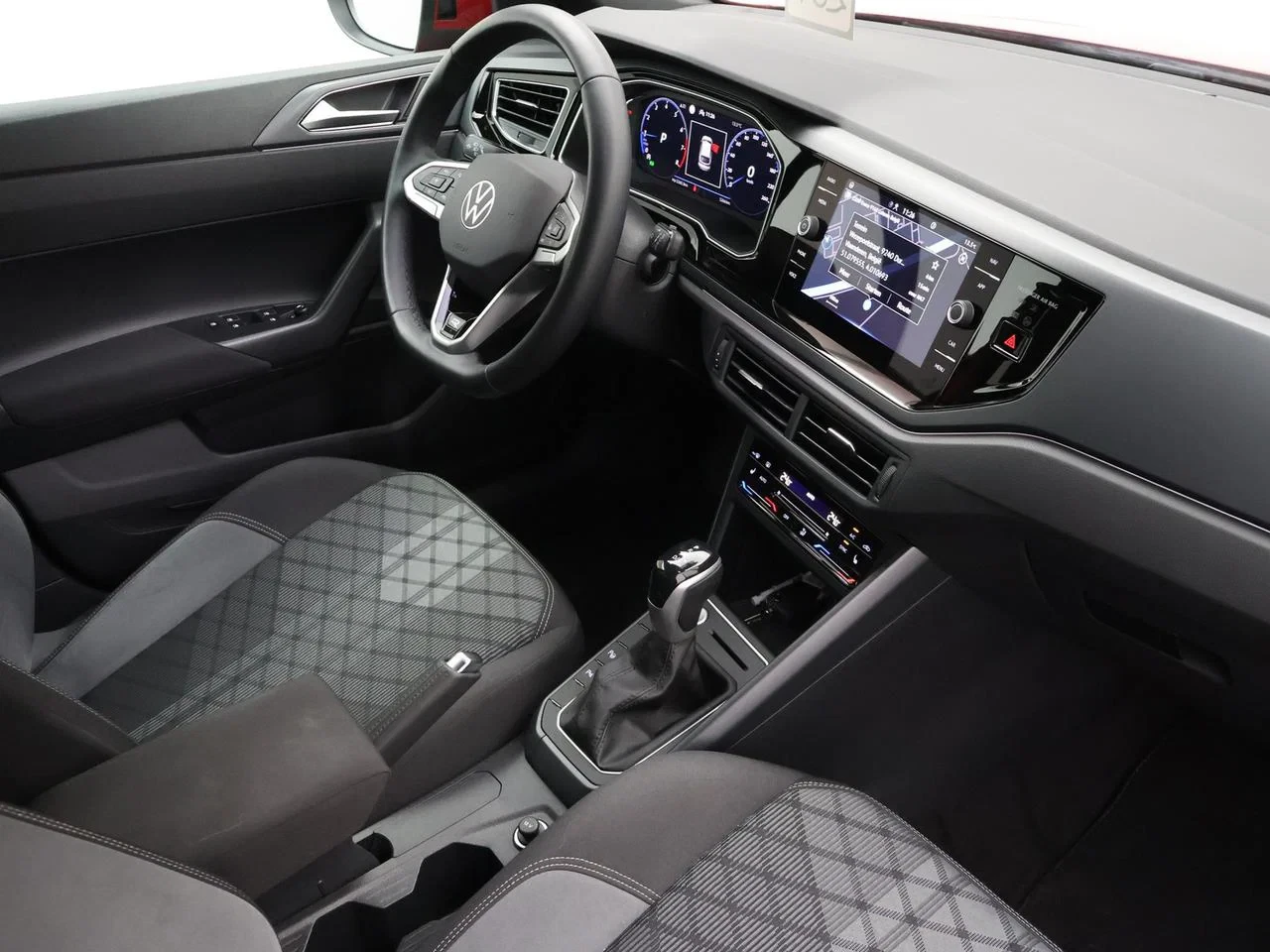 Volkswagen-Taigo-image-2