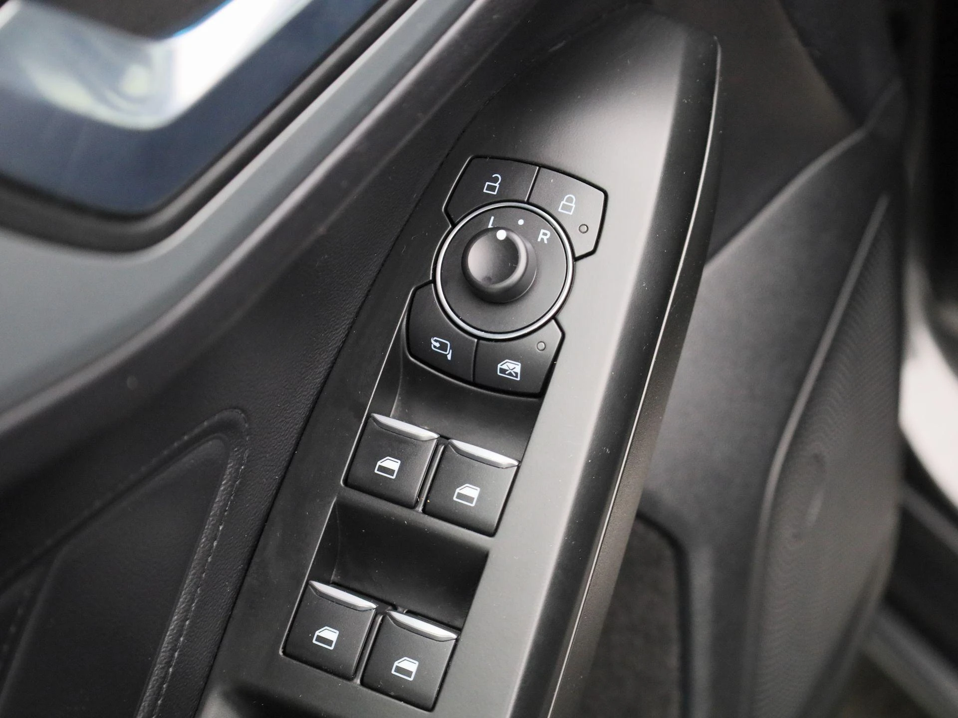 Ford-Focus-image-31