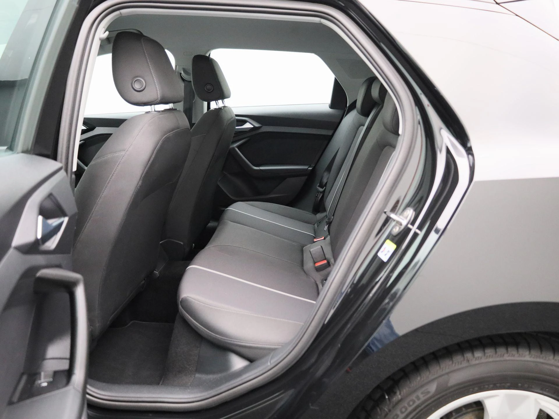 Audi-A1 Sportback-image-9