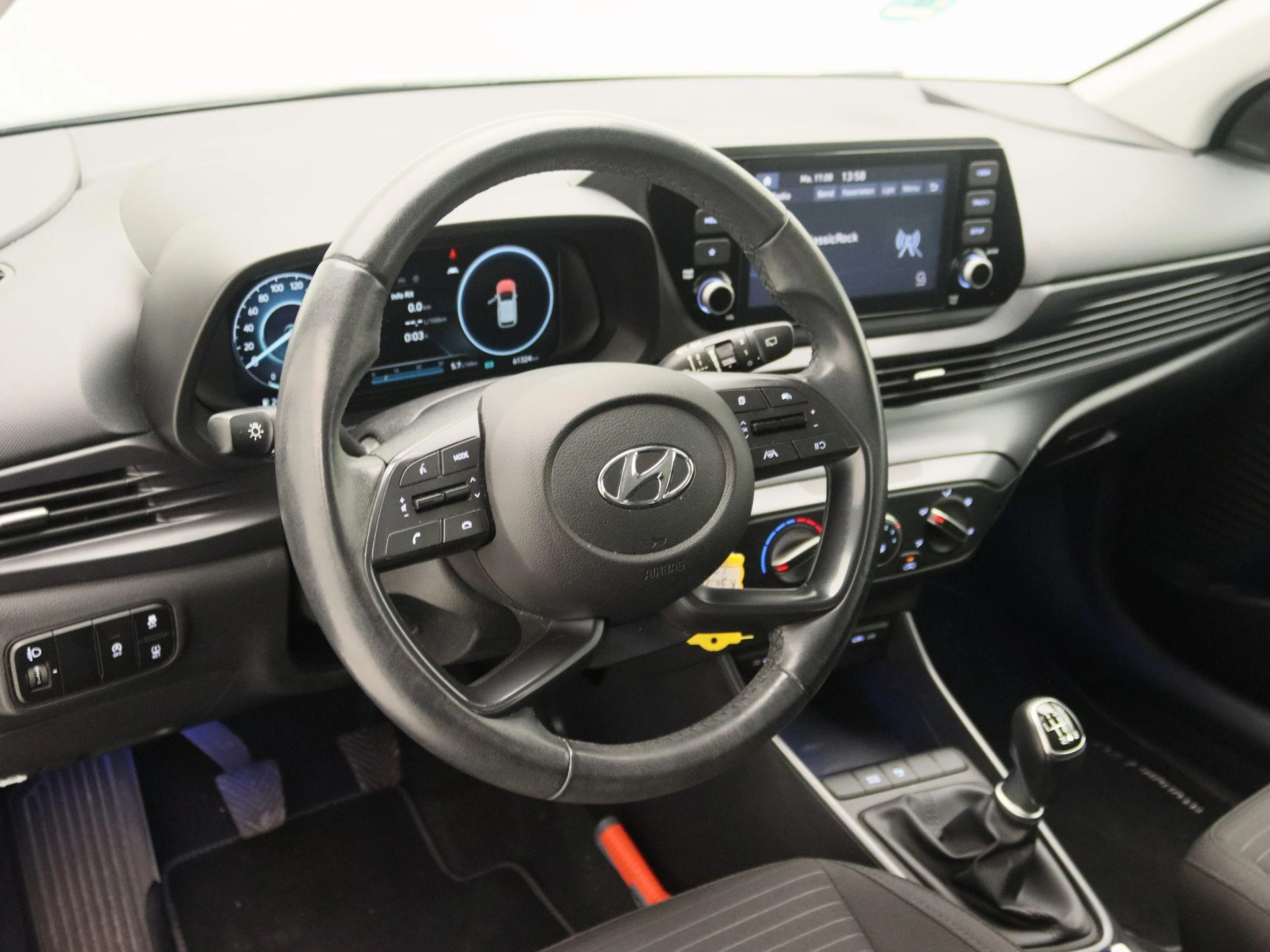 Hyundai-i20-image-21