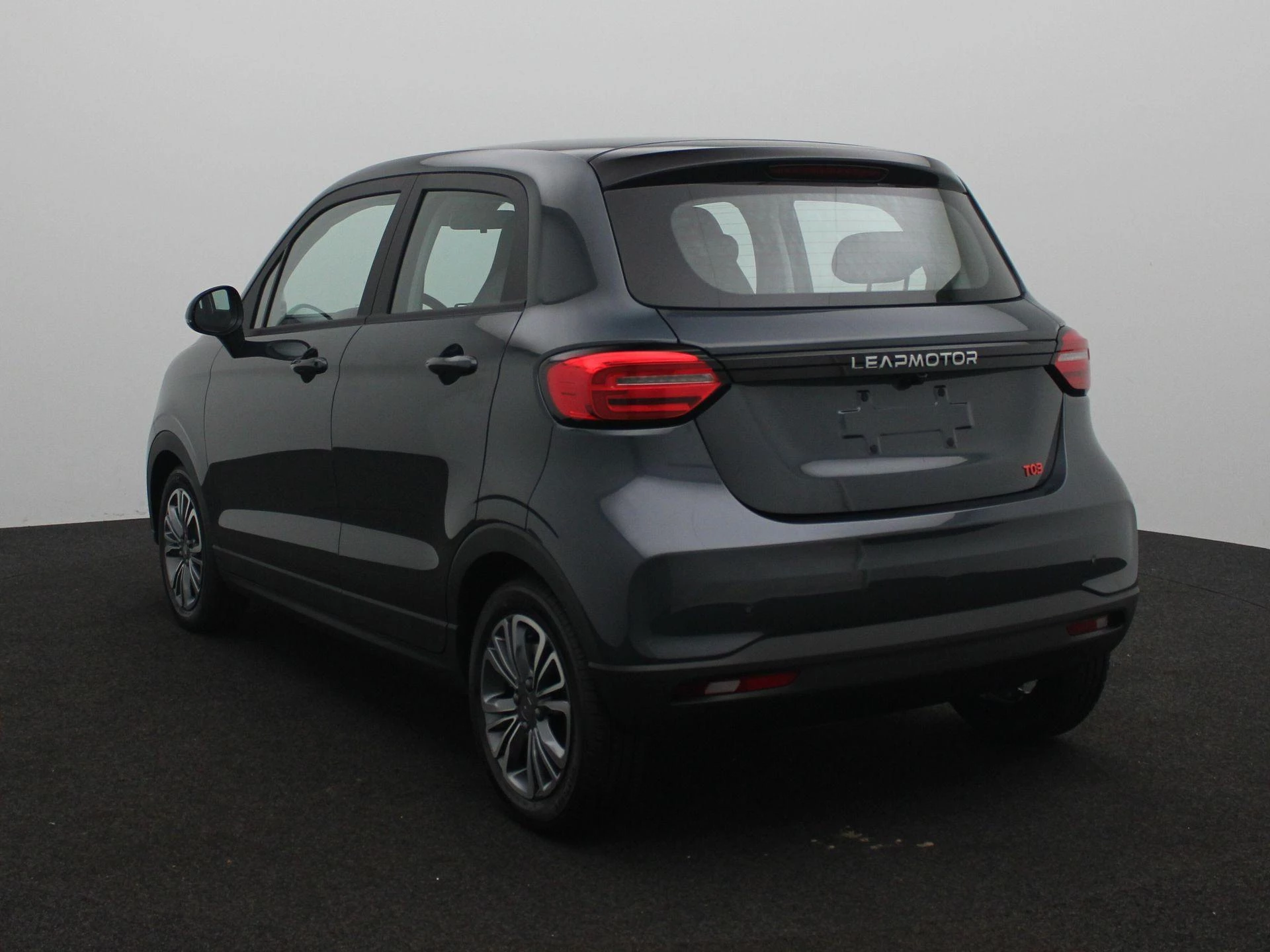 Leapmotor-T03-image-2