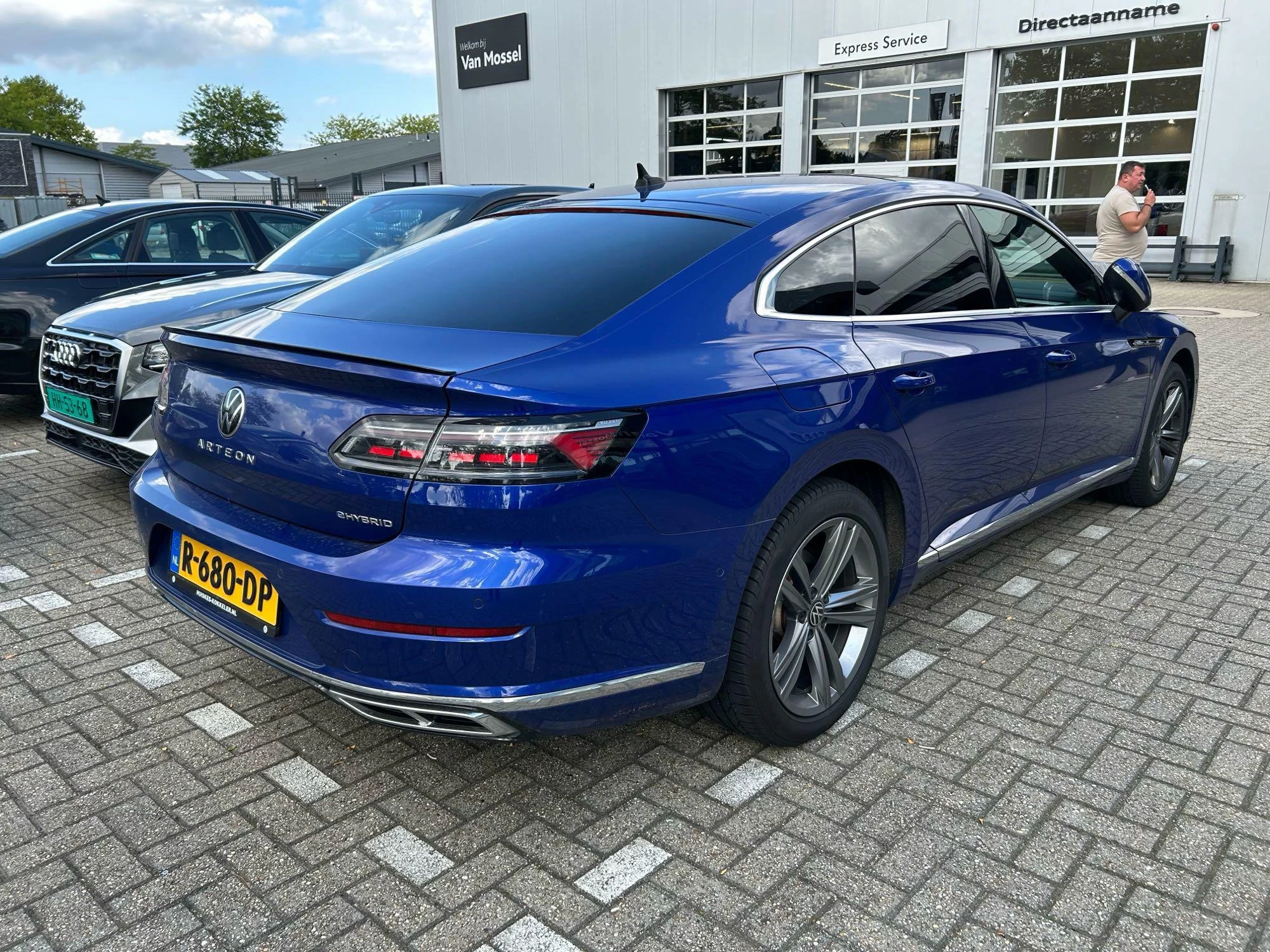 Volkswagen-Arteon-image-3