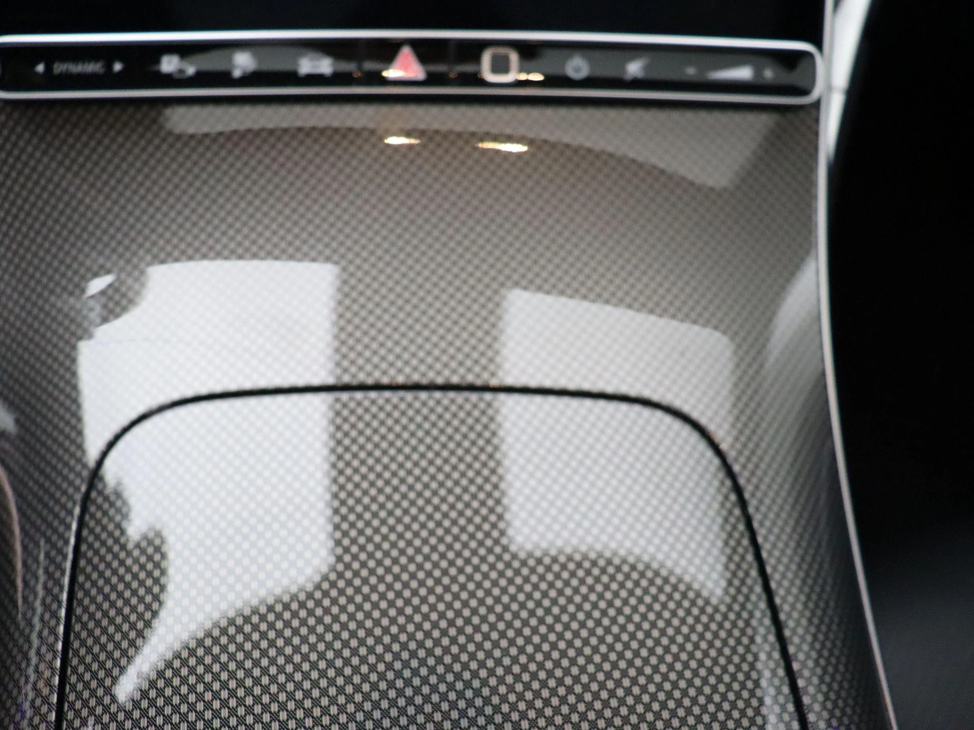 Mercedes-Benz-GLC-image-19