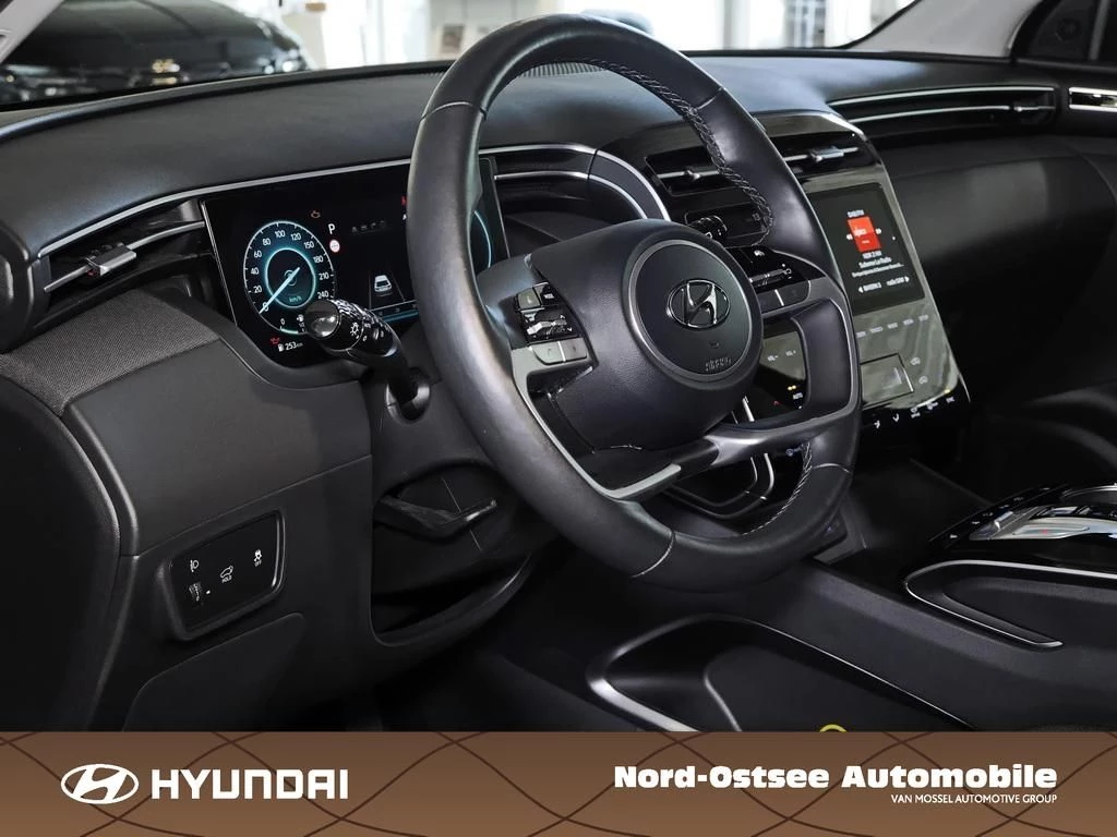 Hyundai Tucson 1.6 T-GDI TREND 4WD SHZ LHZ NAVI KAMERA Trend