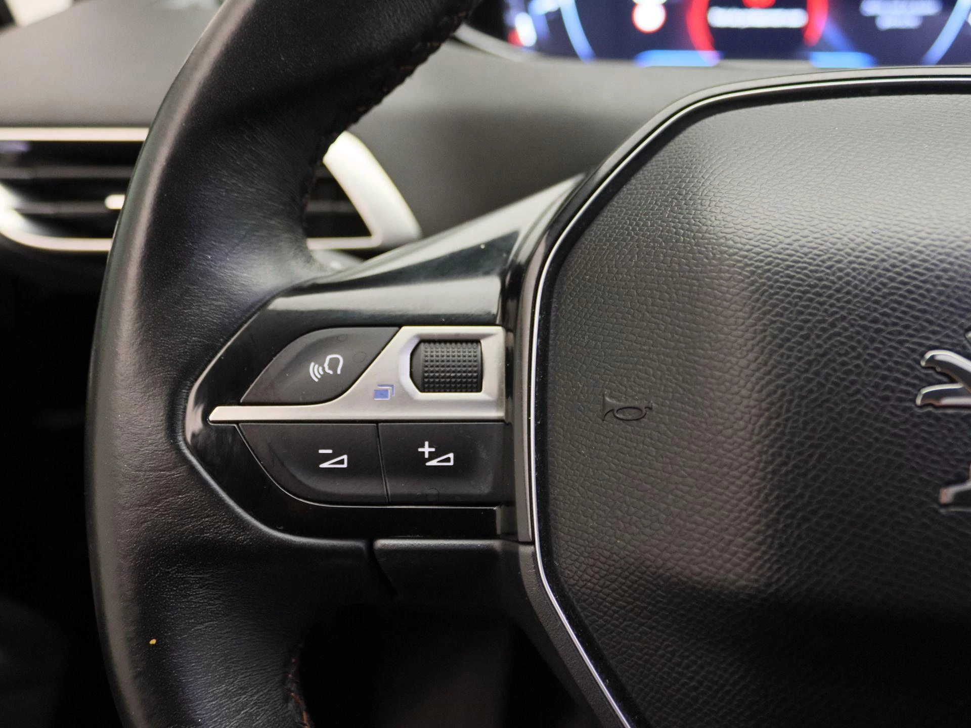 Peugeot-3008-image-19