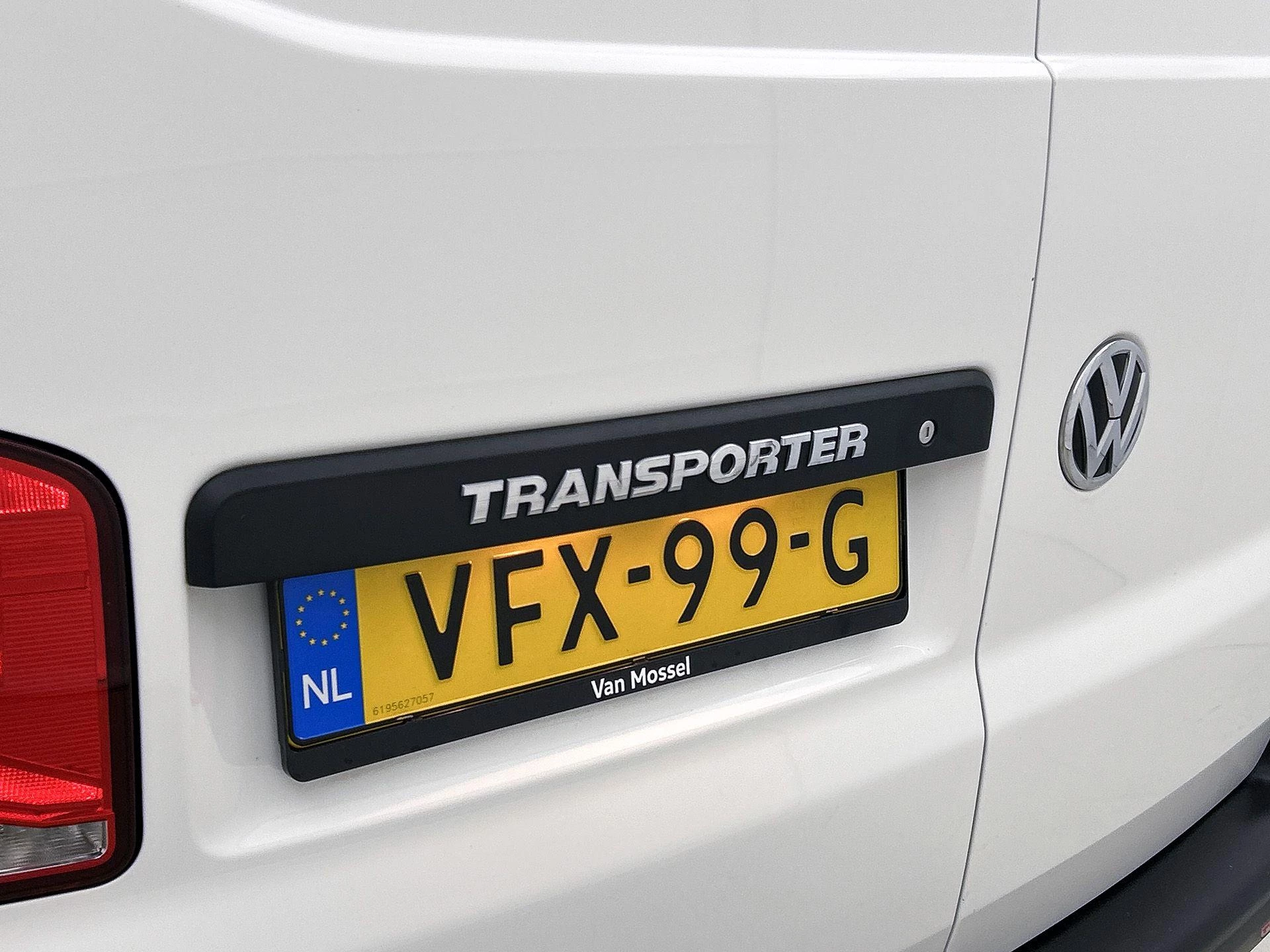Volkswagen Transporter 2.0 TDI L1H1 90PK