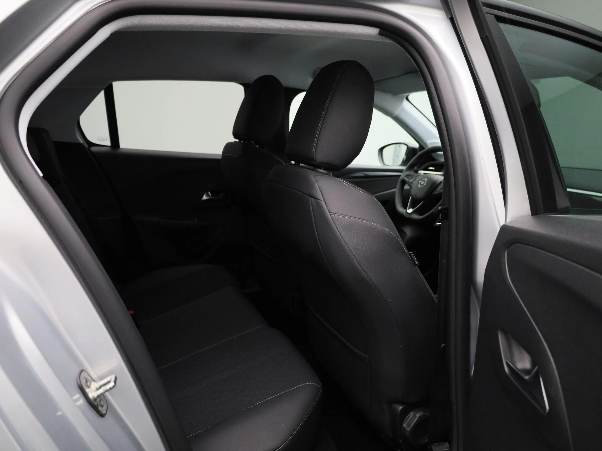Opel-Corsa-e-image-37