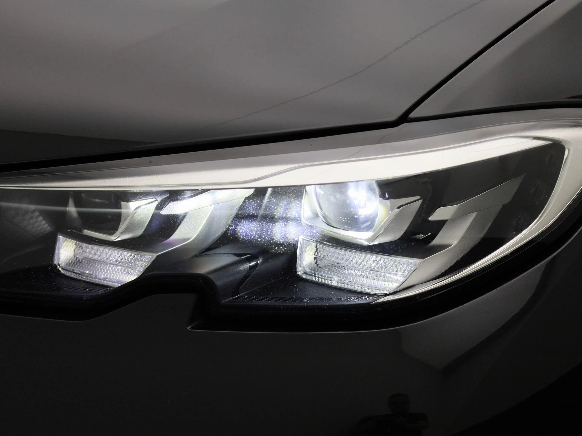 BMW-3 Serie-image-14